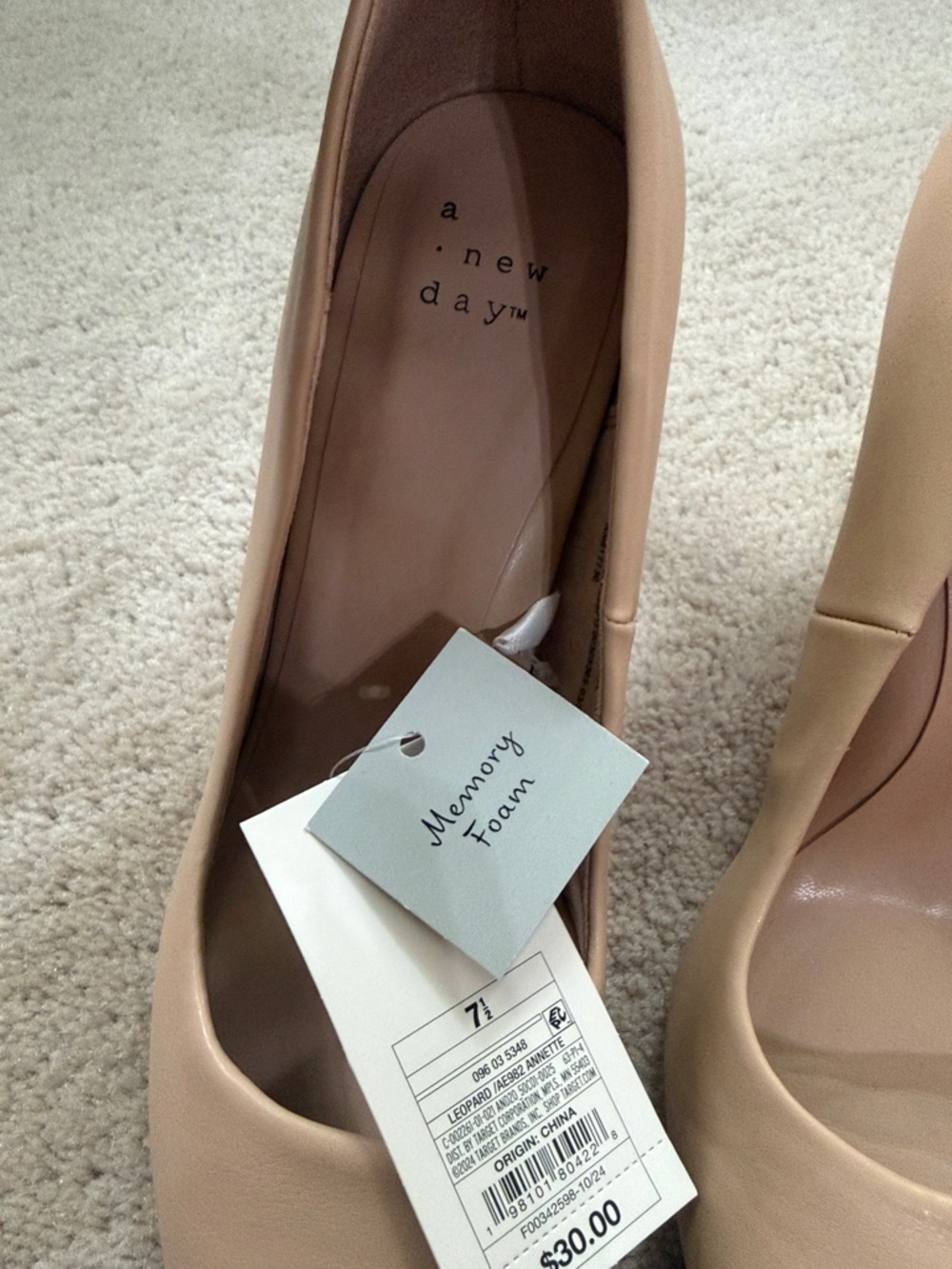 Pointed Toe Nude Pumps - Picture 2 of 8